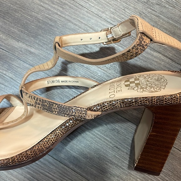 Vince Camuto - Brown Heels - 5 1/2 (M/36) - Picture 8 of 8